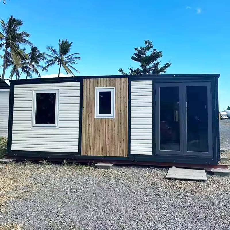 Cur XX Pedes Flat Roof Expandable Continens Domus Becoming the Smart Choice for Modern Living?